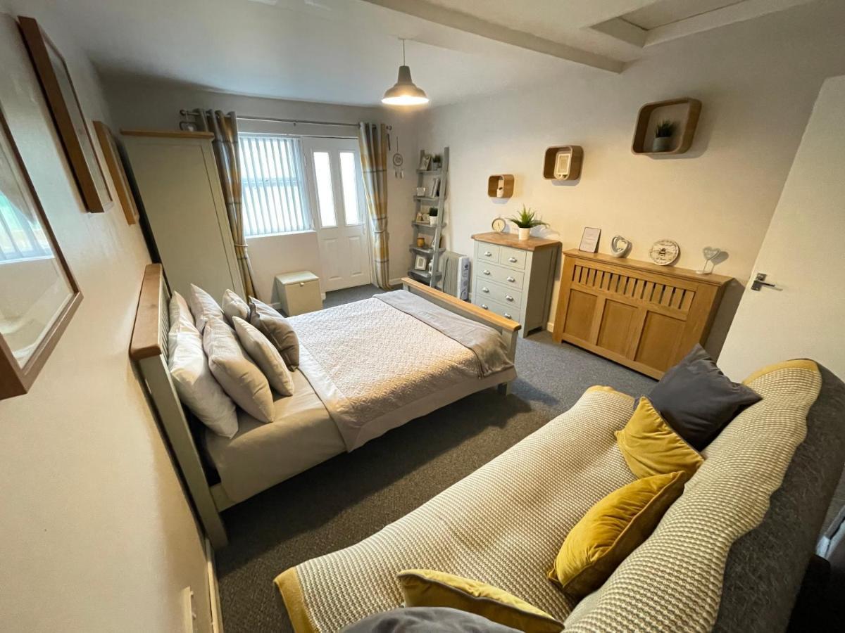 Westend Holiday Let 2 Брекън Екстериор снимка