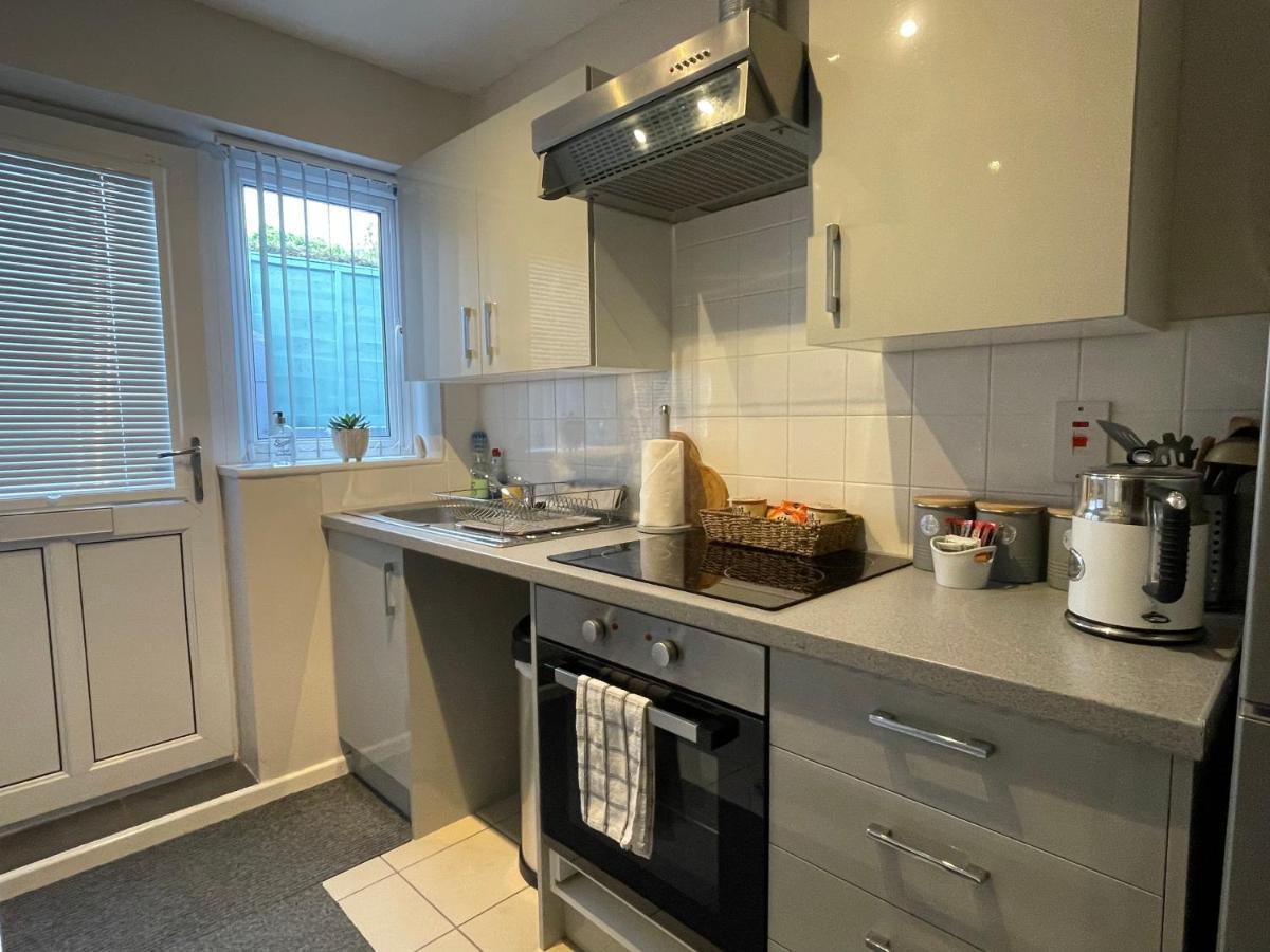 Westend Holiday Let 2 Брекън Екстериор снимка